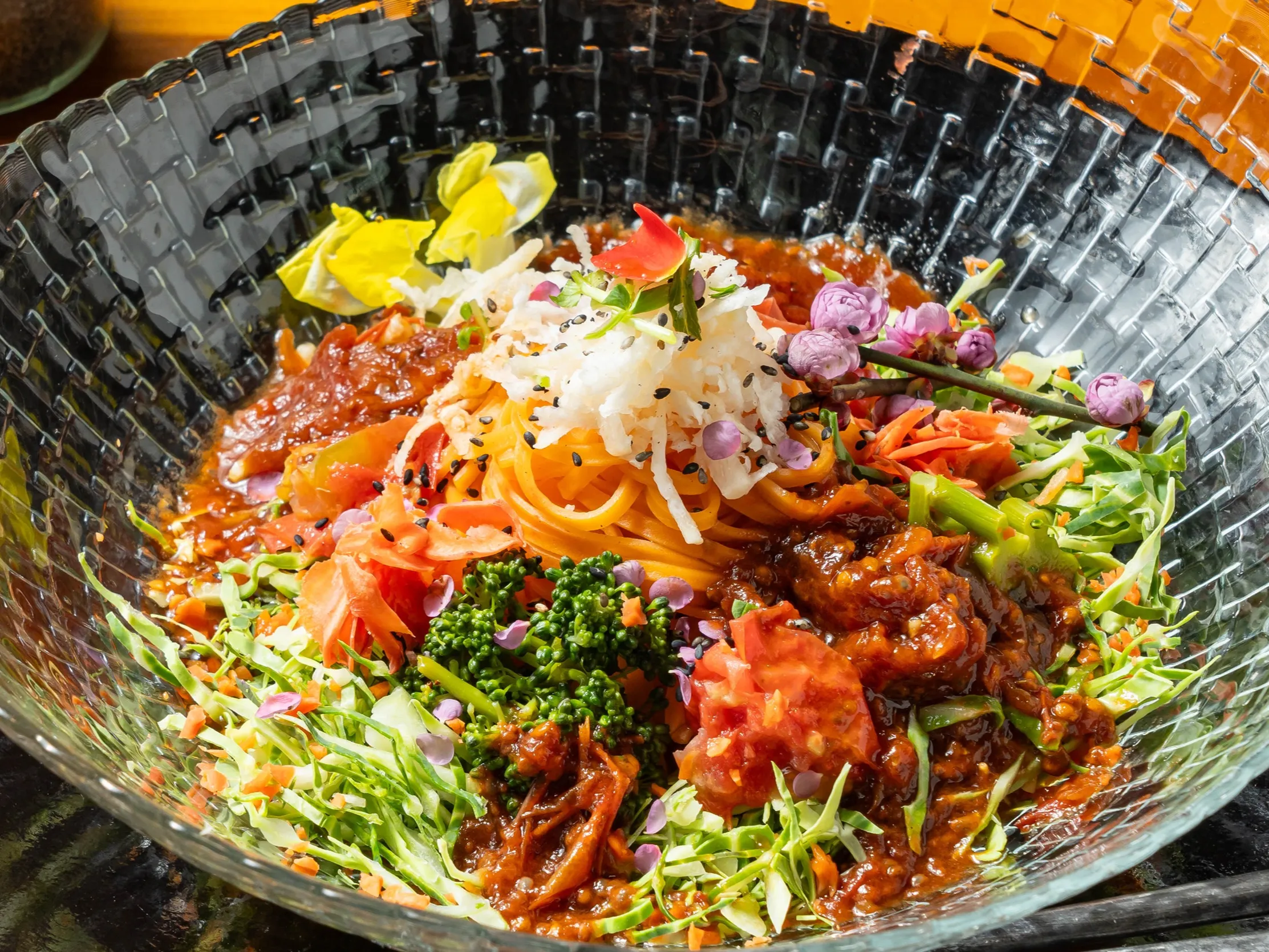 トマトの冷製玄米麺